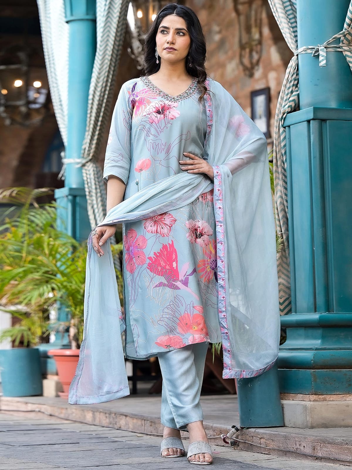 Kalaai Designer Viscose Printed Kurti With Bottom Dupatta Wholesale Clothing Suppliers In India
